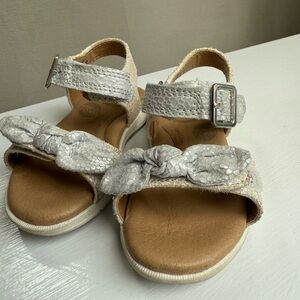 Stride Rite Silver and Tan Kids Sandals